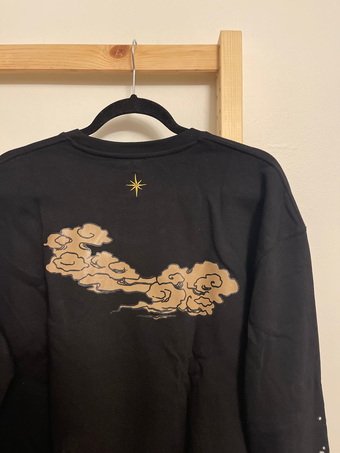 tea and bird sweatshirt